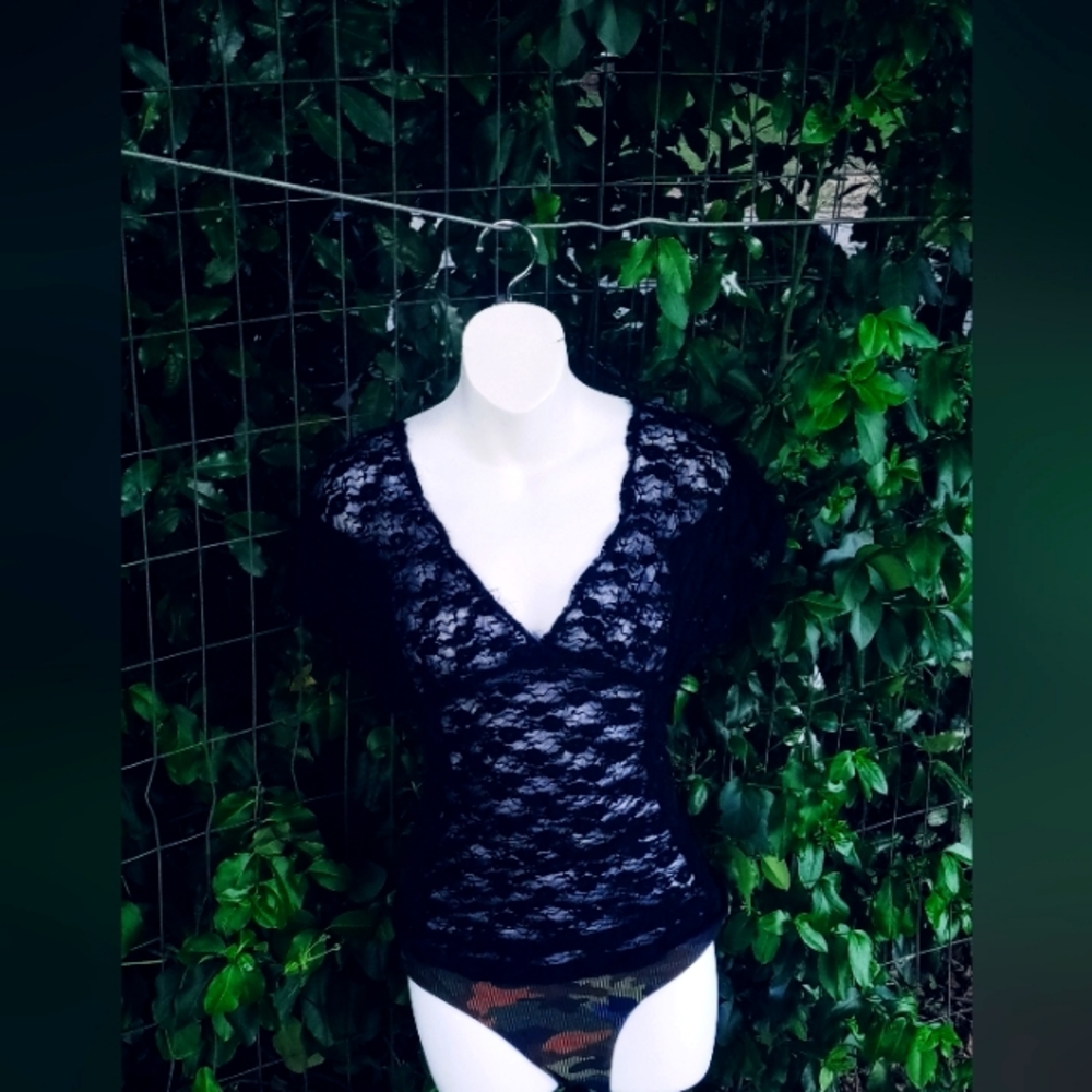 Swim suit see through covering top